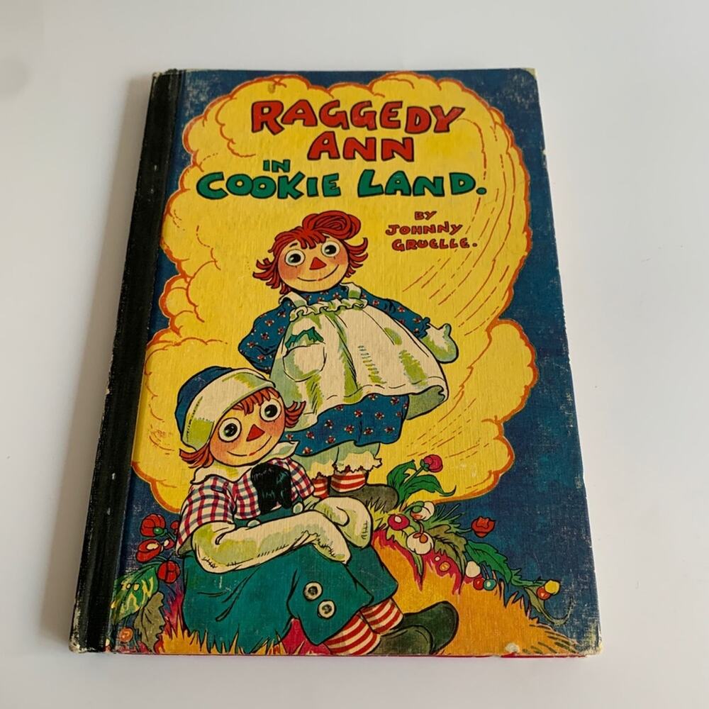 Vintage Raggedy Ann Book